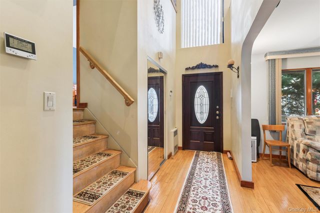 17203 35th Avenue, Flushing, NY 11358