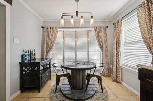 4628 Ridgemont Road, Haltom City, TX 76117