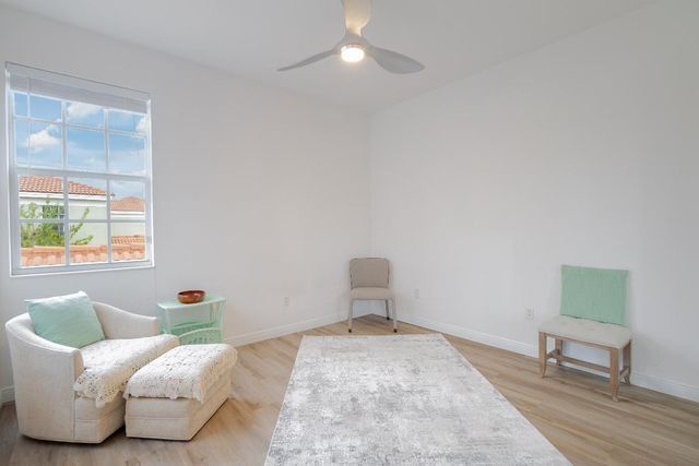 8257 NW 8th Way, Boca Raton, FL 33487