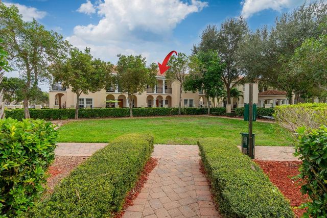 8257 NW 8th Way, Boca Raton, FL 33487