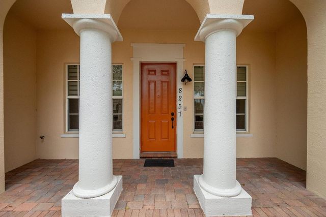 8257 NW 8th Way, Boca Raton, FL 33487