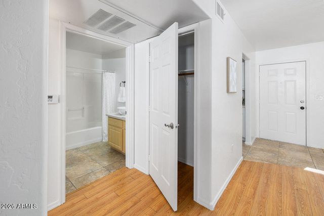 1287 N ALMA SCHOOL Road 123, Chandler, AZ 85224