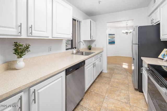 1287 N ALMA SCHOOL Road 123, Chandler, AZ 85224