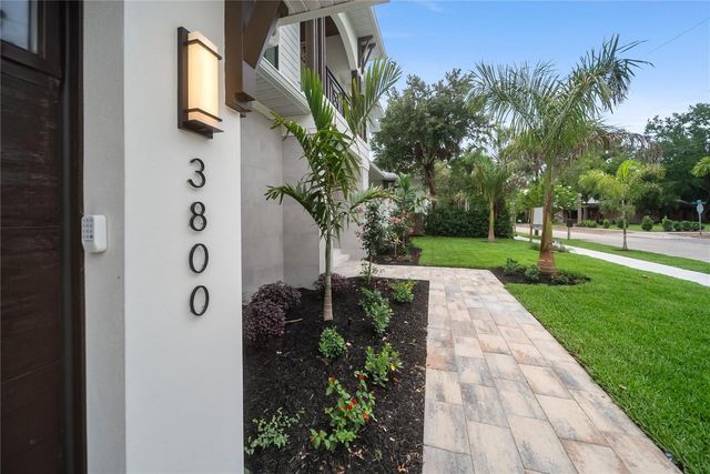 3800 FLORES AVENUE, Sarasota, FL 34239