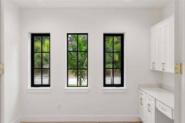 3800 FLORES AVENUE, Sarasota, FL 34239