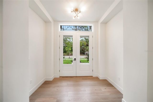 3800 FLORES AVENUE, Sarasota, FL 34239