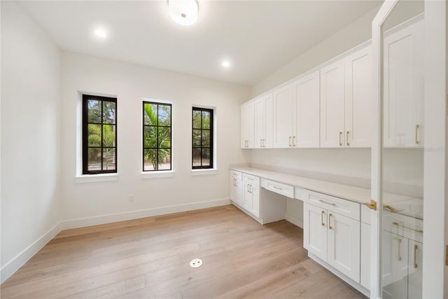 3800 FLORES AVENUE, Sarasota, FL 34239