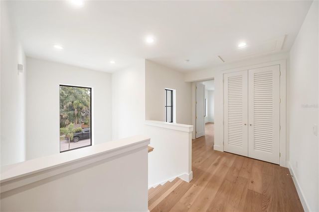 3800 FLORES AVENUE, Sarasota, FL 34239