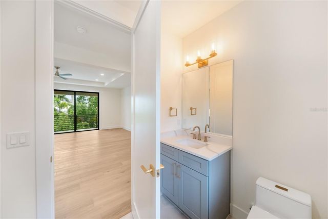 3800 FLORES AVENUE, Sarasota, FL 34239