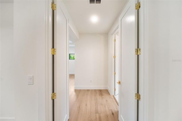 3800 FLORES AVENUE, Sarasota, FL 34239