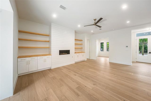 3800 FLORES AVENUE, Sarasota, FL 34239