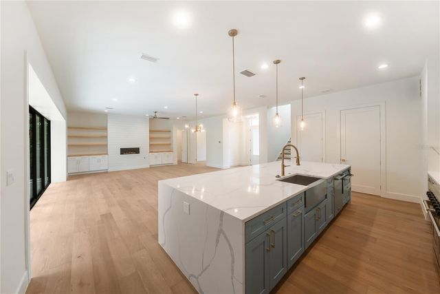 3800 FLORES AVENUE, Sarasota, FL 34239
