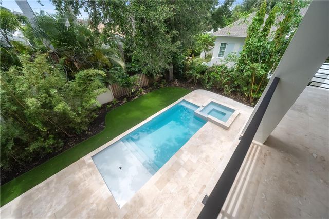 3800 FLORES AVENUE, Sarasota, FL 34239