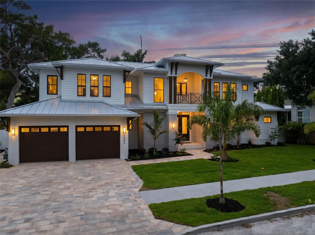 3800 FLORES AVENUE, Sarasota, FL 34239