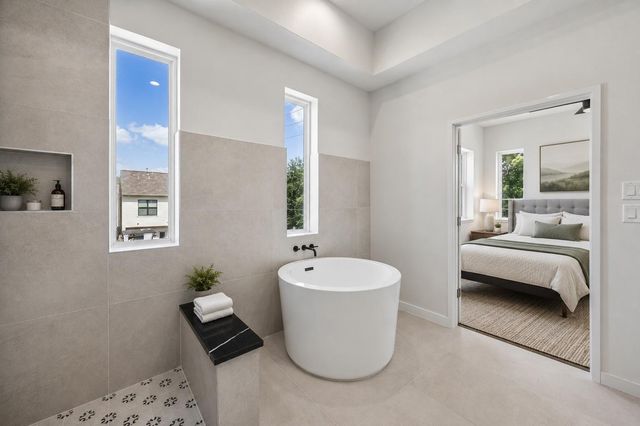 3903 Yale Heights Drive, Houston, TX 77018