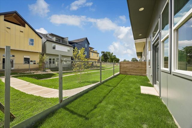 3903 Yale Heights Drive, Houston, TX 77018