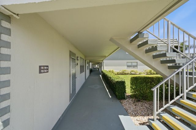 724 Flanders P, Delray Beach, FL 33484
