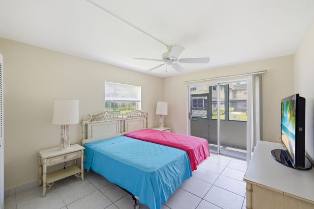 724 Flanders P, Delray Beach, FL 33484