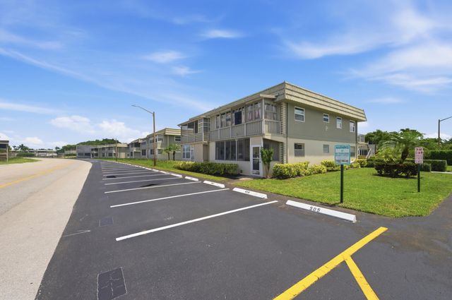 724 Flanders P, Delray Beach, FL 33484