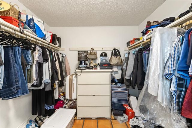 4901 Selinda Drive, Mcallen, TX 78504