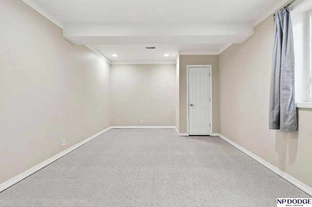 4220 N 166th Street, Omaha, NE 68116