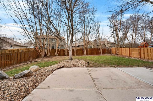 4220 N 166th Street, Omaha, NE 68116