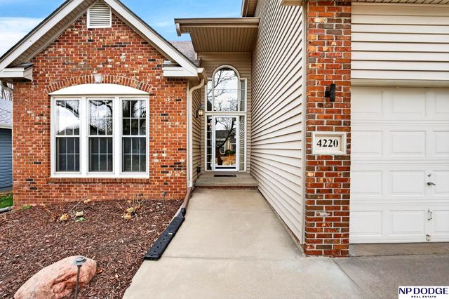 4220 N 166th Street, Omaha, NE 68116