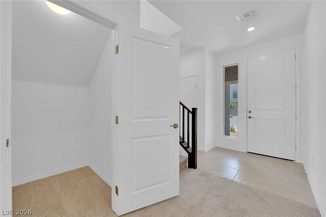 10462 Emerald Rye Street, Las Vegas, NV 89183