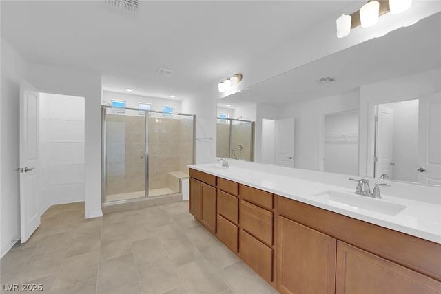 10462 Emerald Rye Street, Las Vegas, NV 89183