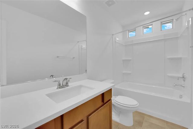 10462 Emerald Rye Street, Las Vegas, NV 89183