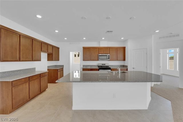 10462 Emerald Rye Street, Las Vegas, NV 89183