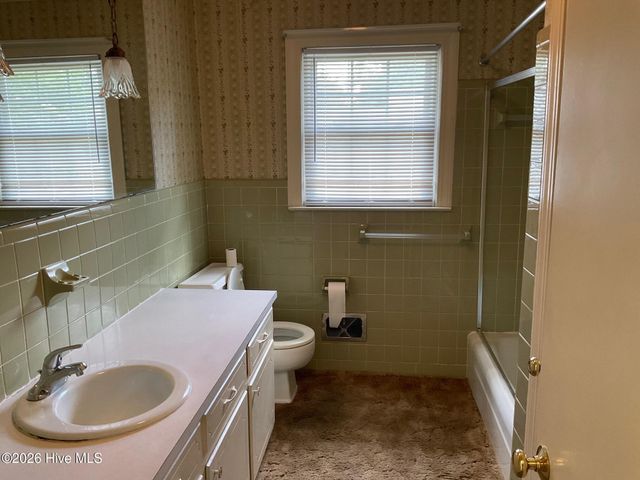 111 Belmont Drive, Greenville, NC 27858