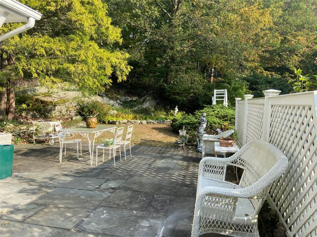 335 Roaring Brook Road, Chappaqua, NY 10514