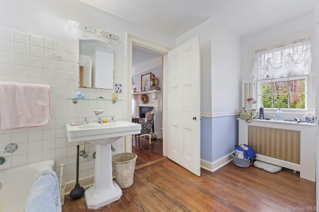 335 Roaring Brook Road, Chappaqua, NY 10514