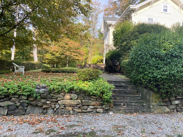 335 Roaring Brook Road, Chappaqua, NY 10514