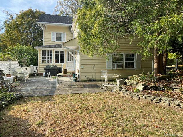 335 Roaring Brook Road, Chappaqua, NY 10514
