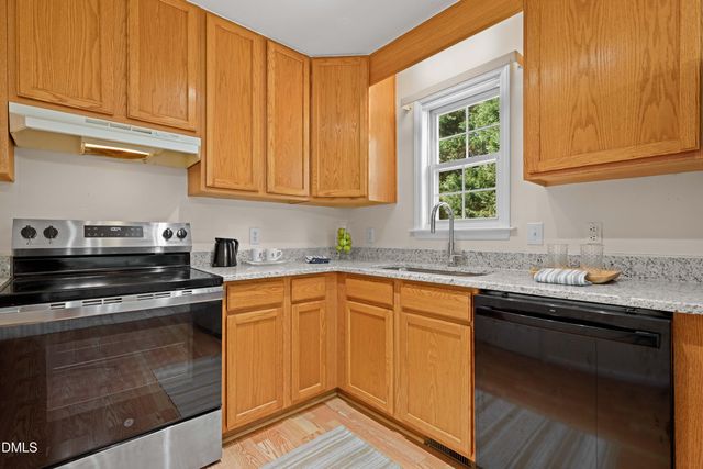 3008 Holltree Court, Fuquay Varina, NC 27526