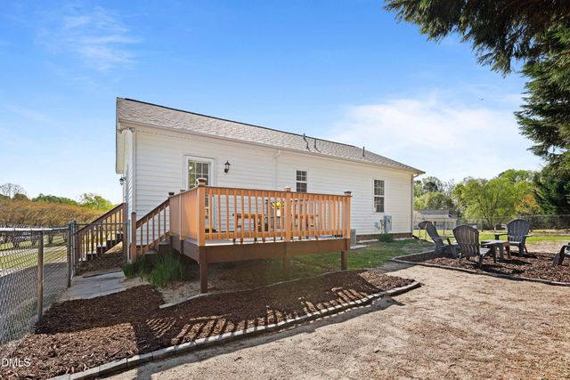 3008 Holltree Court, Fuquay Varina, NC 27526