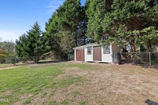 3008 Holltree Court, Fuquay Varina, NC 27526