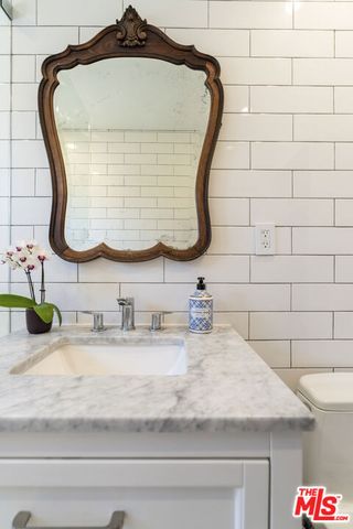 1929 Tamarind Avenue 8, Los Angeles, CA 90068