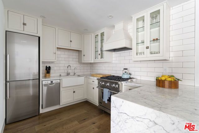1929 Tamarind Avenue 8, Los Angeles, CA 90068