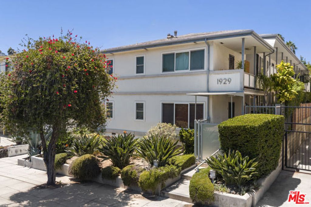 1929 Tamarind Avenue 8, Los Angeles, CA 90068