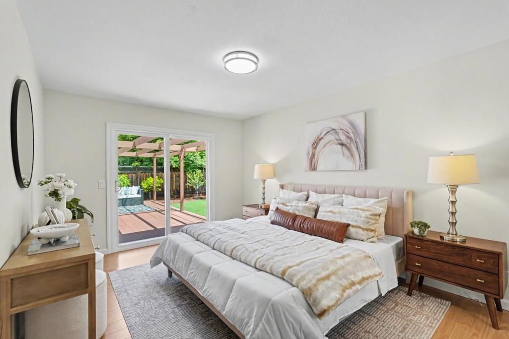 Image 30 of property listing at 850 Roble Drive, Sunnyvale, CA 94086