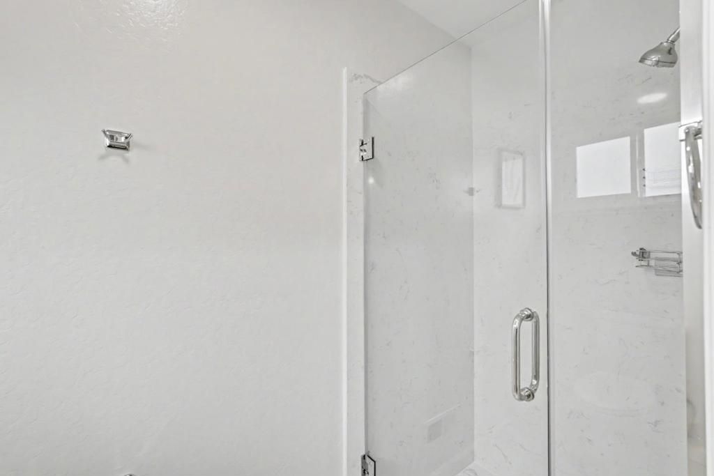 Image 36 of property listing at 850 Roble Drive, Sunnyvale, CA 94086