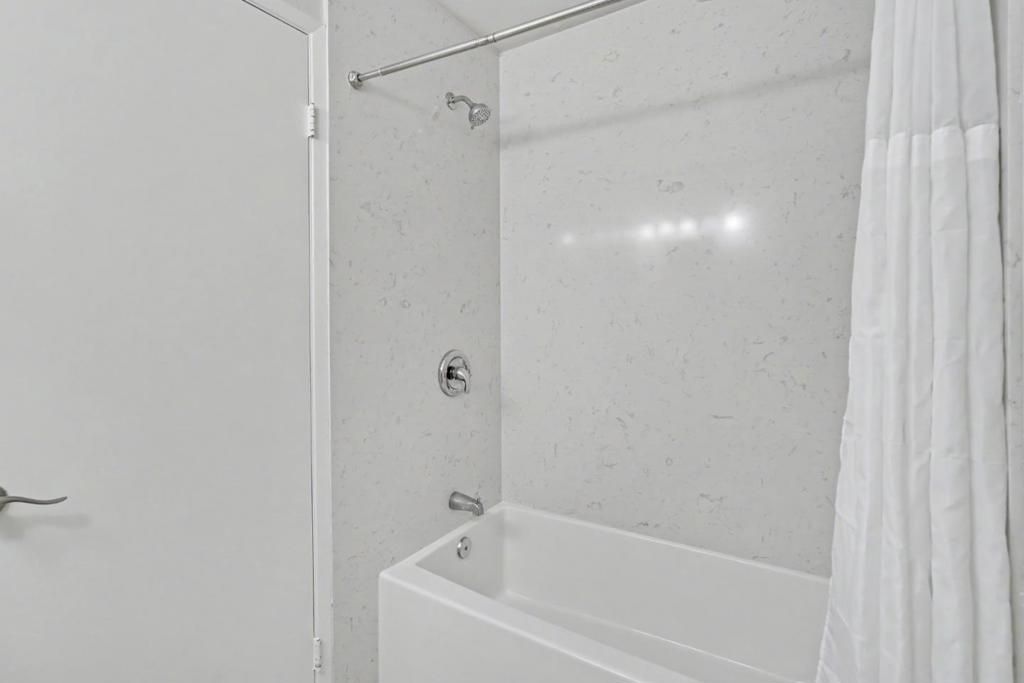 Image 41 of property listing at 850 Roble Drive, Sunnyvale, CA 94086