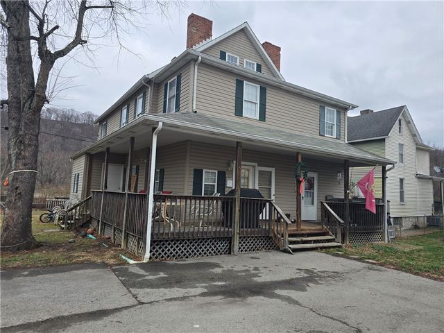 804 Railroad St, Monongahela, PA 15367