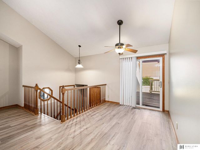 13409 S 33 Street, Bellevue, NE 68123