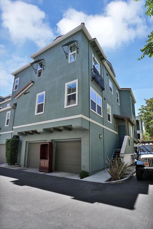 Image 30 of property listing at 39 Bassett Street, San Jose, CA 95110