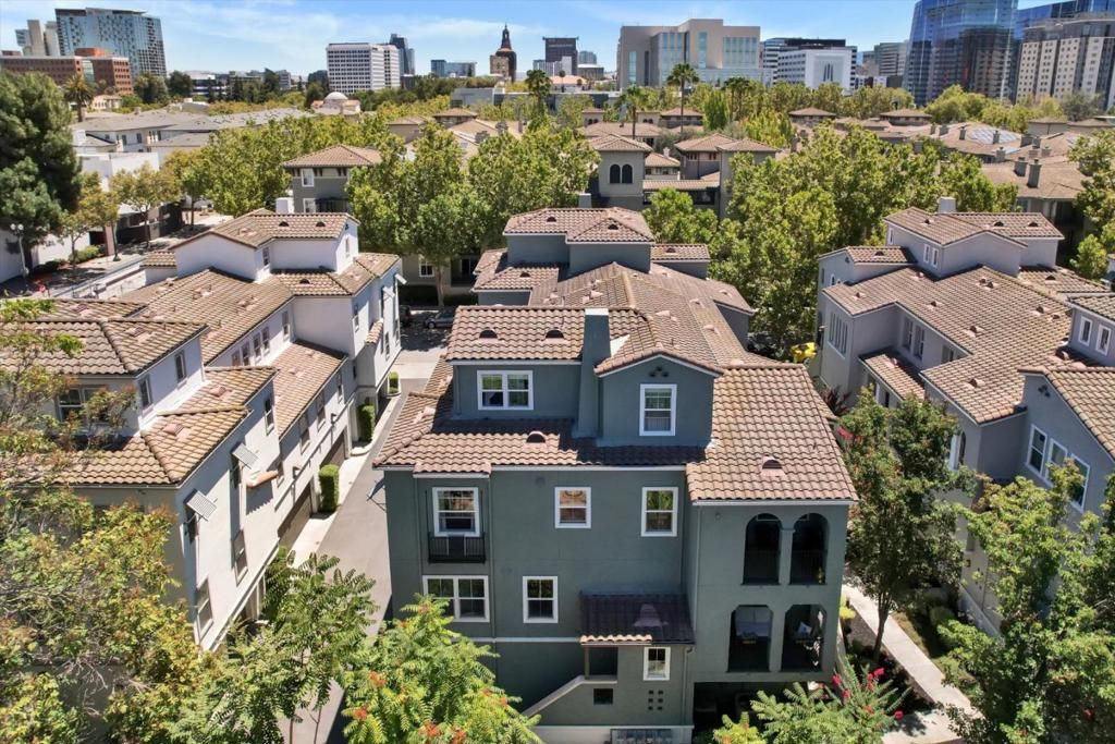 Image 32 of property listing at 39 Bassett Street, San Jose, CA 95110