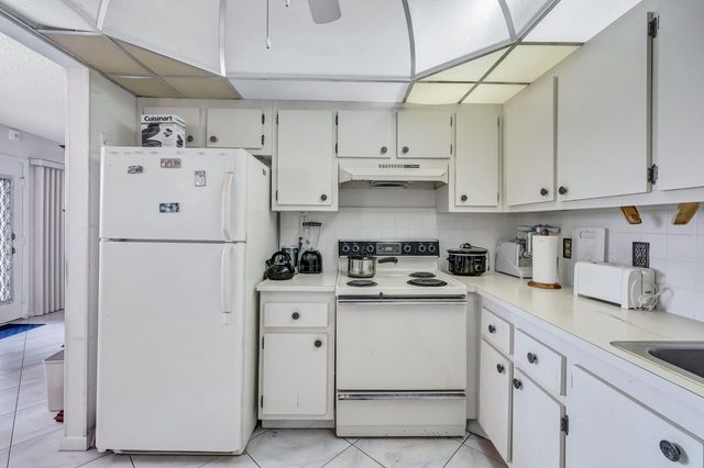 1902 Bermuda Circle L2, Coconut Creek, FL 33066